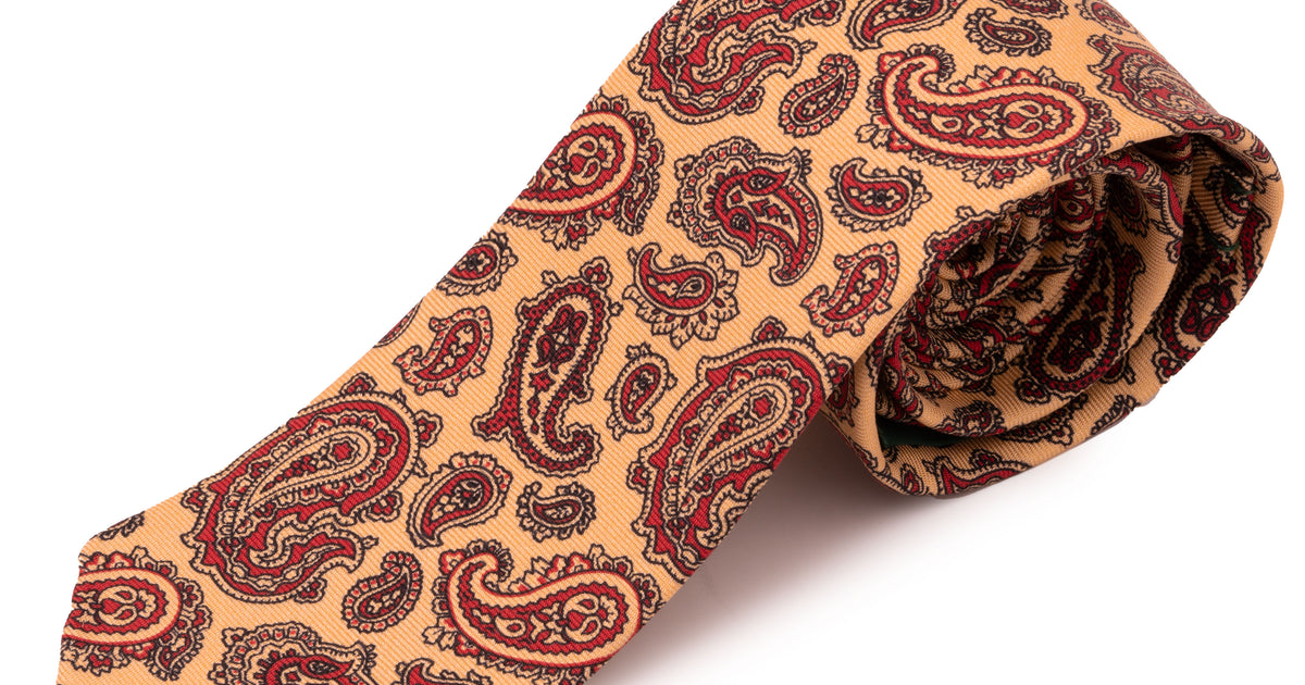 Paisley Madder Silk Tie in Buff Pale Yellow with Red & Black - Fort Belvedere