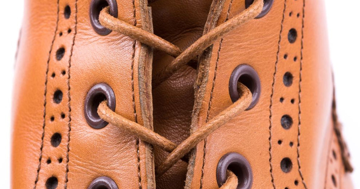 Round Light Brown Waxed Cotton Bootlaces