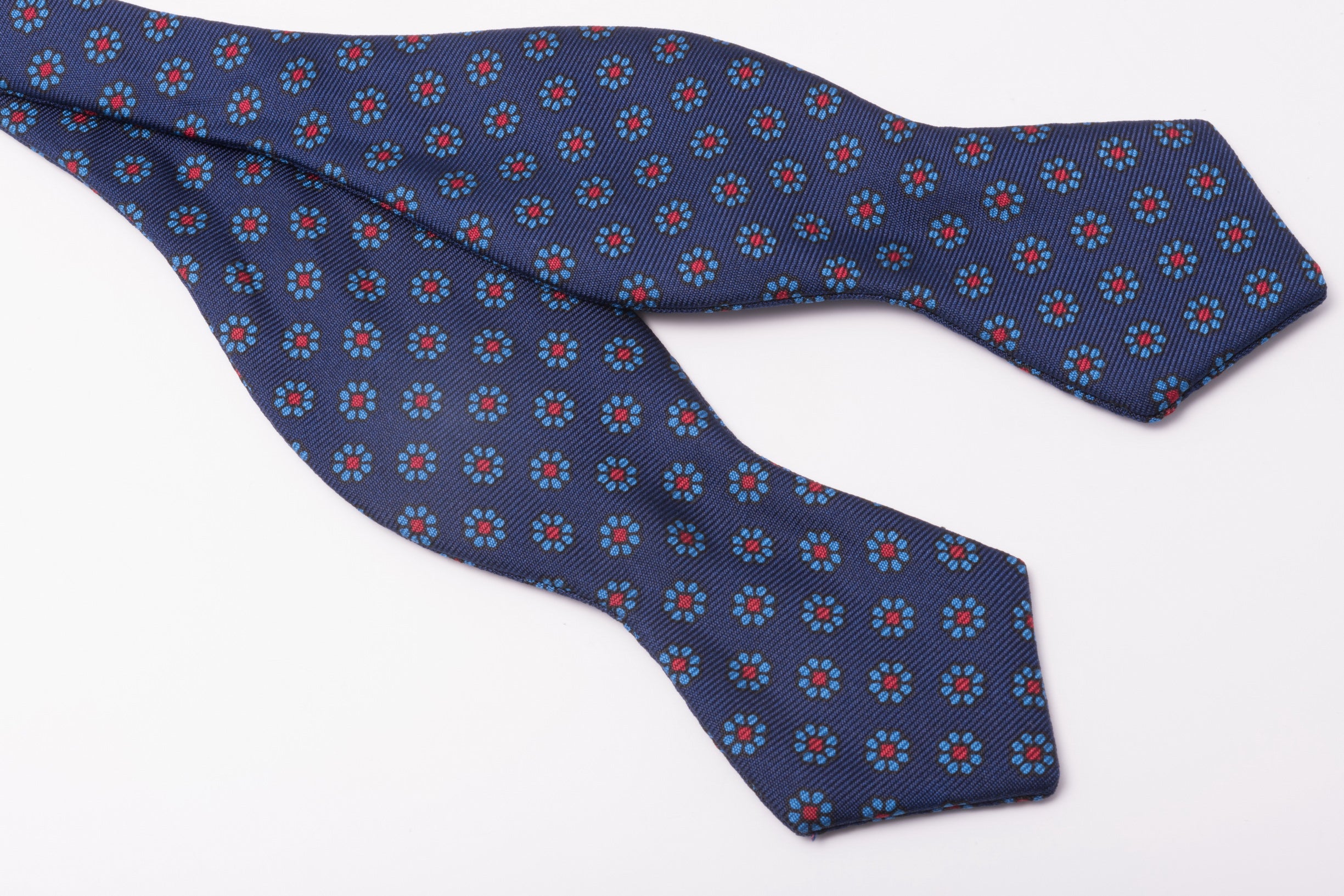 Silk Bow Tie in Black & White Glen Check - Pointed End - Fort Belvedere ...