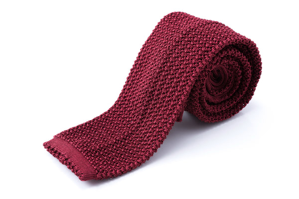 dark_red_brown_knit_tie_in_unu