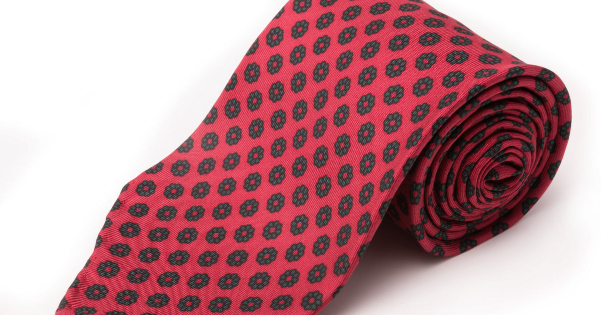 Madder Silk Tie in Orange Red with Green Macclesfield Neats - Fort Belvedere