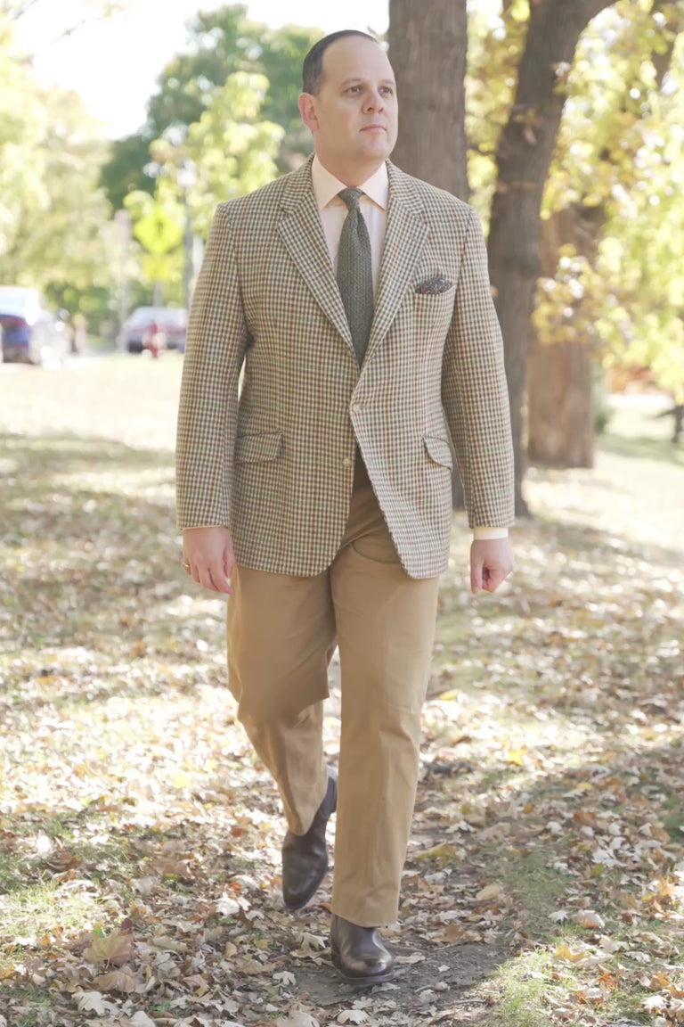 Looping clips of a silk knit tie