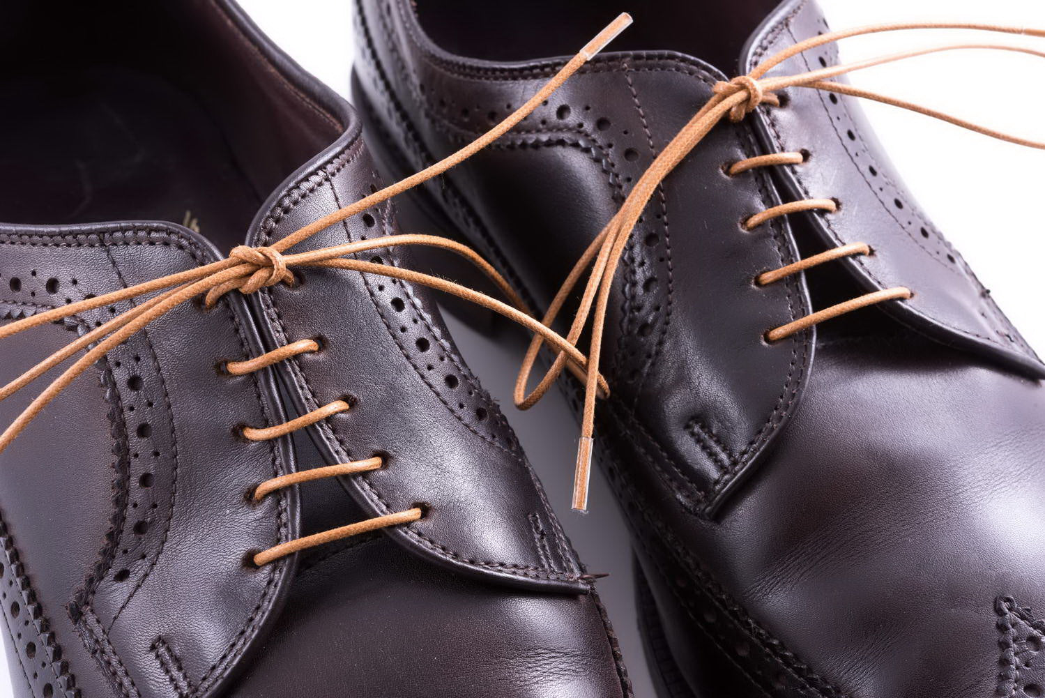 Light Brown Shoelaces Round