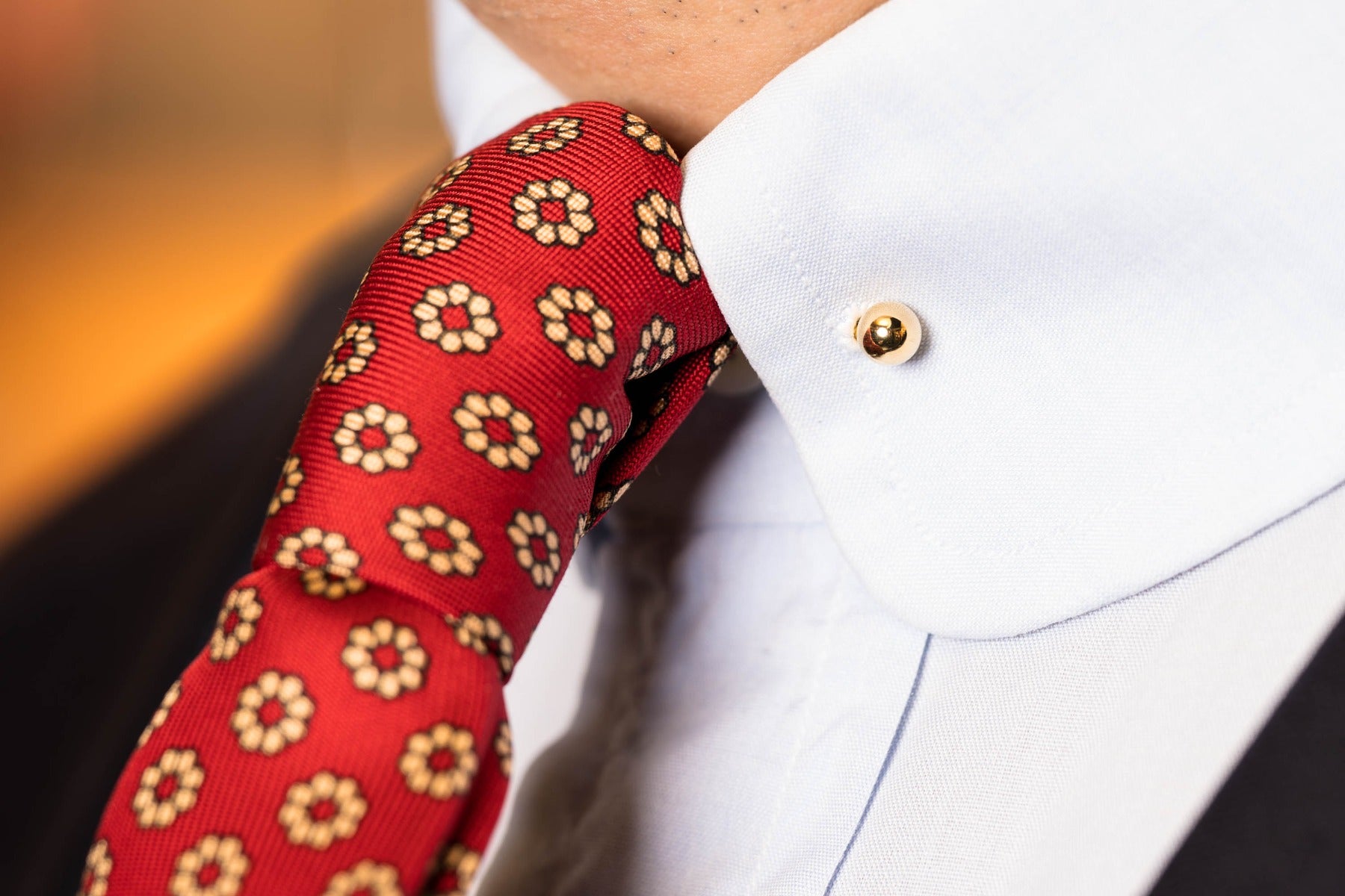 Collar Bar with Ball End in Yellow Gold Fort Belvedere – Gentleman's ...